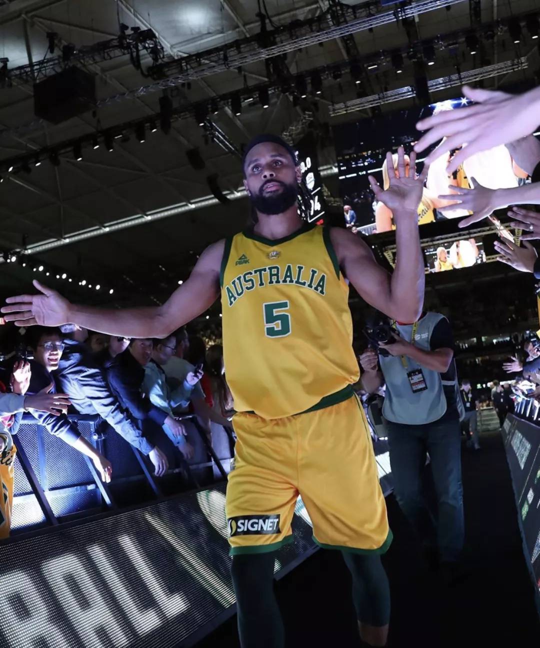 开云体育-曼联足总杯决赛击败曼城