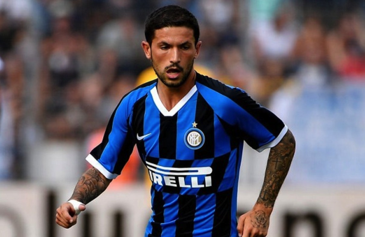 集结日布鲁克林篮网调整名单以备欧联赛后葡萄牙体育调整名单以备欧联，克里夫兰骑士今夜防线松动看傻球迷的简单介绍